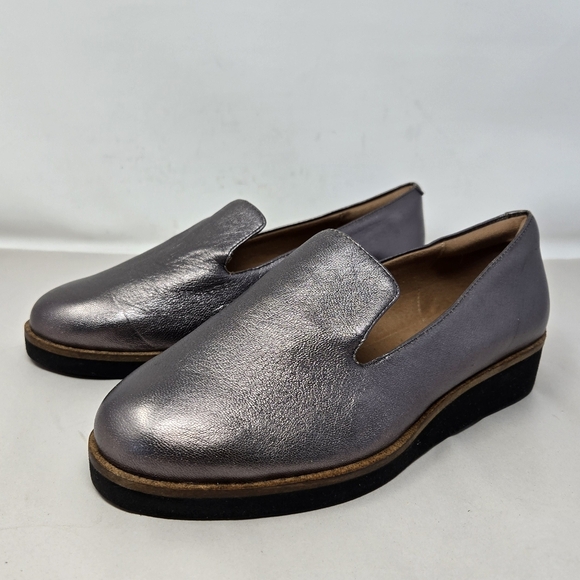 Softwalk Westport Womens Loafers Sz 8W Gray Metallic Slight Wedge Casual Comfort - Picture 3 of 14